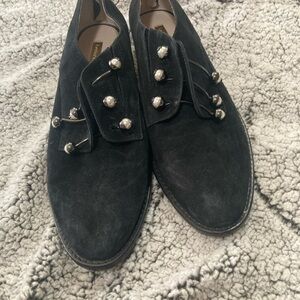 Beautiful Louise etcie shoes size 10 super comfortable and very elegant